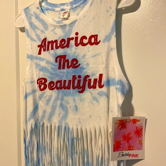NWT AMERICA THE BEAUTIFUL FRINGE TANK| Size Medium - Picture 3 of 6